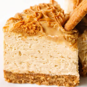 Creamy Biscoff cheesecake with Biscoff topping.